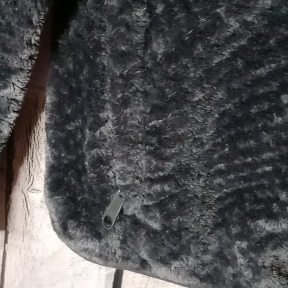 Columbia Plush Fabric Jacket - Picture 5 of 7